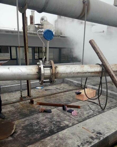 dn80渦街流量計(jì)斯特羅哈爾數(shù)(St)與雷諾數(shù)(Re)的關(guān)系曲線圖